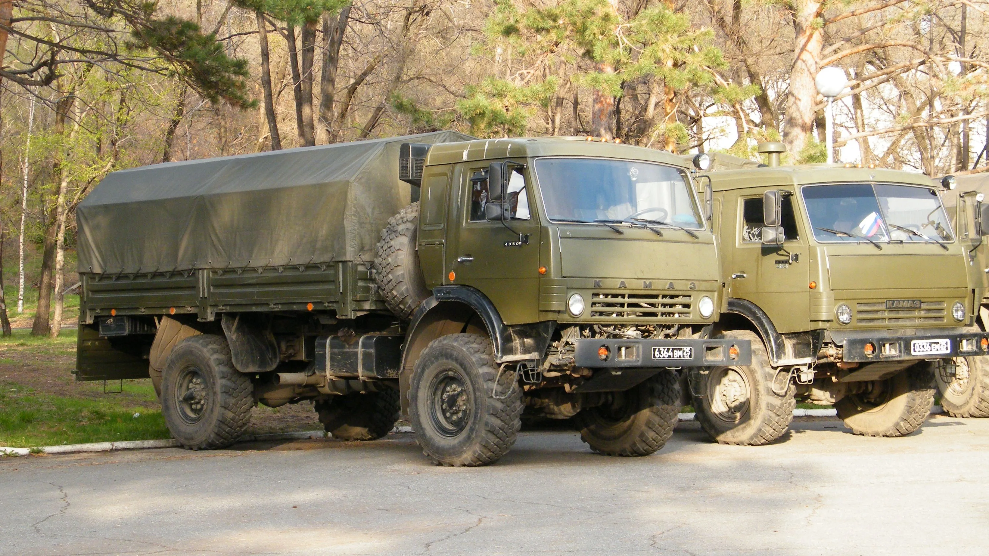 KAMAZ-4350 truck, spare parts catalogue and diagrams