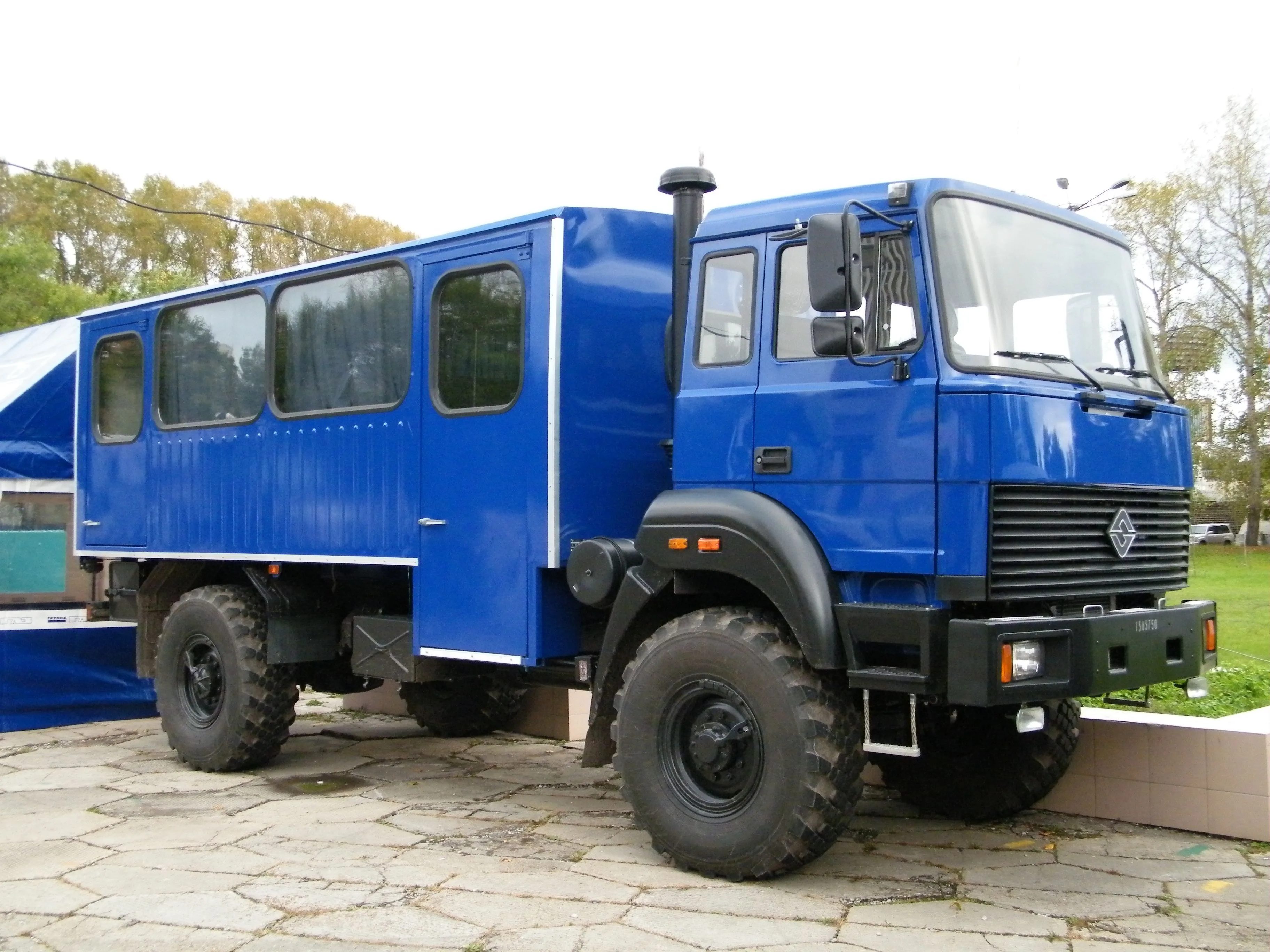 Ural-32552 truck, spare parts catalogue and diagrams